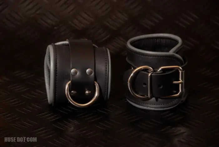 Leather Lined Restraints with Coloured Piping Huse Dot Com