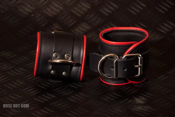 Leather Lined Restraints with Coloured Piping Huse Dot Com