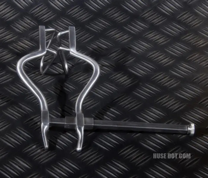 Gossett retractor product shot 2