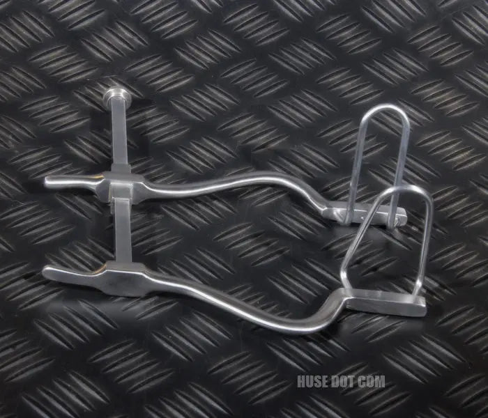Gossett retractor product shot 1