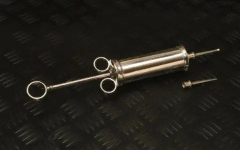 Enema Syringe product shot