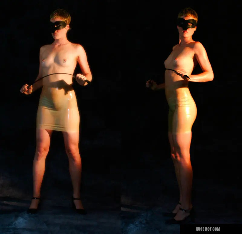 Latex Mini Black or Translucent Huse Dot Com