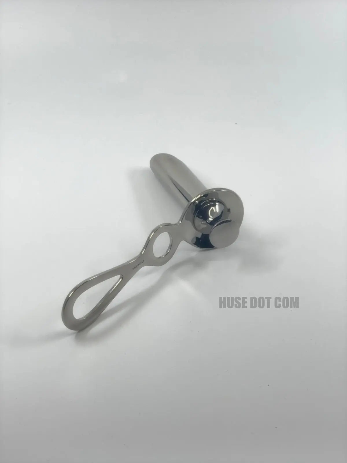 proctoscope with plunger inserted